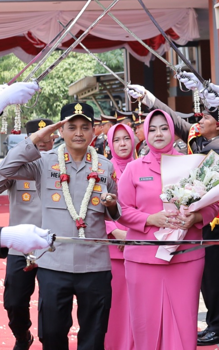 HARAPAN BARU! AKBP WAHYU SULISTYO RESMI PIMPIN POLRES KUDUS, REKAM JEJAK RESERSE JADI JAMINAN AMANNYA KOTA KRETEK